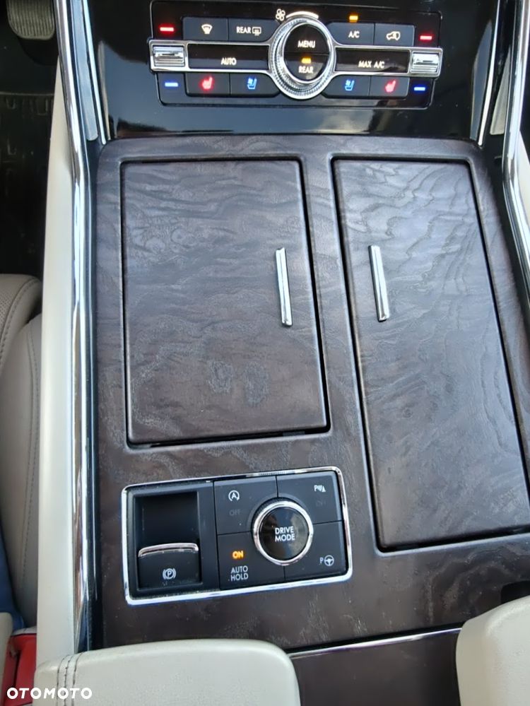 Lincoln Navigator - 18