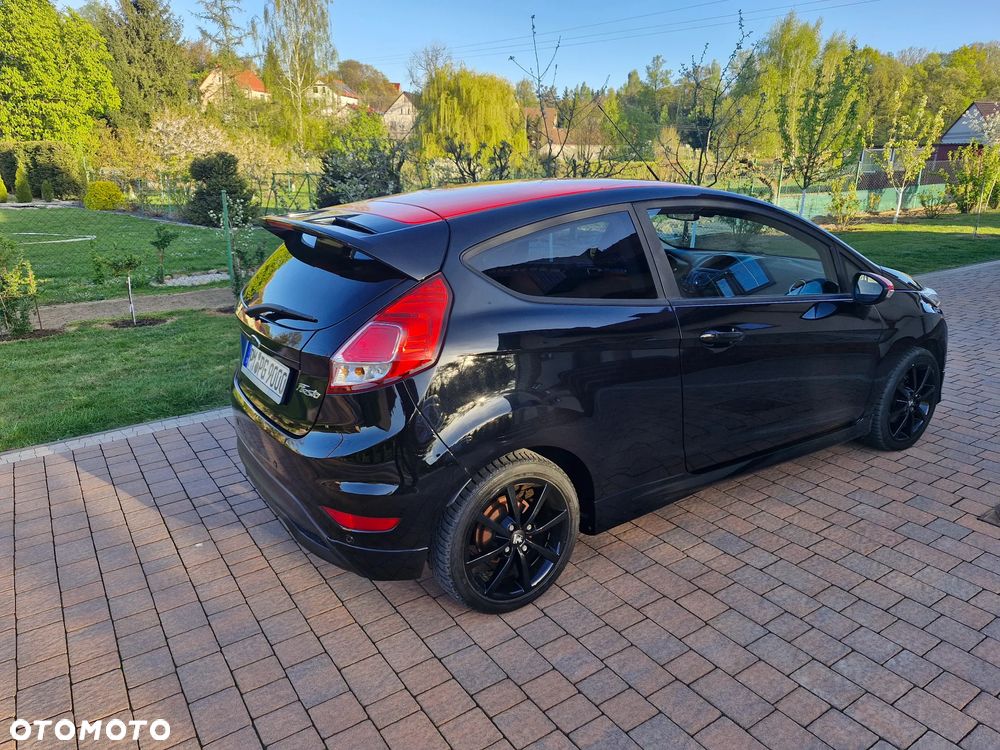 Ford Fiesta 1.0 EcoBoost STart-Stop ST-LINE - 6