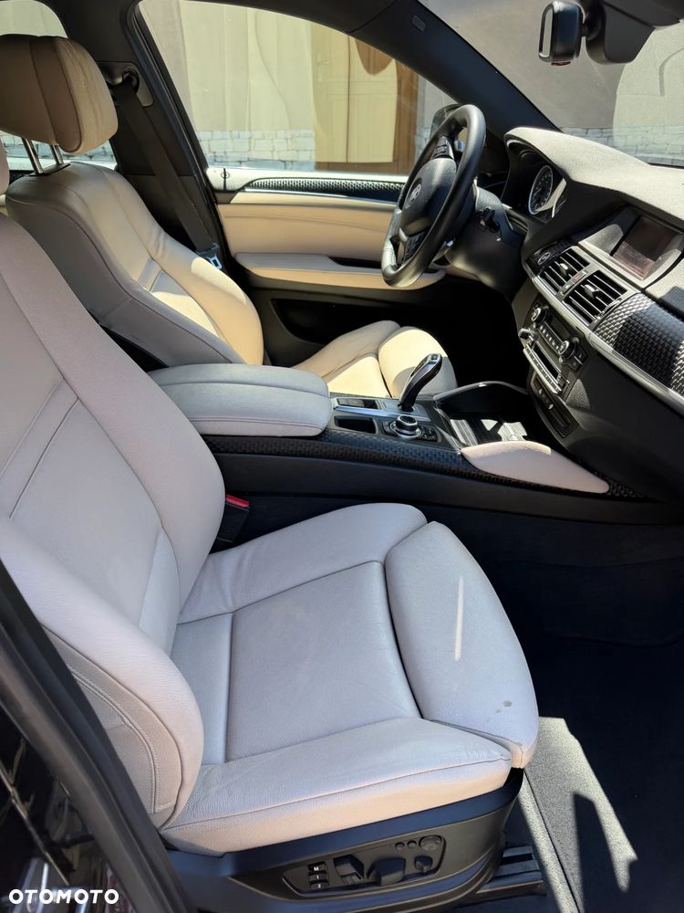 BMW X6 - 12