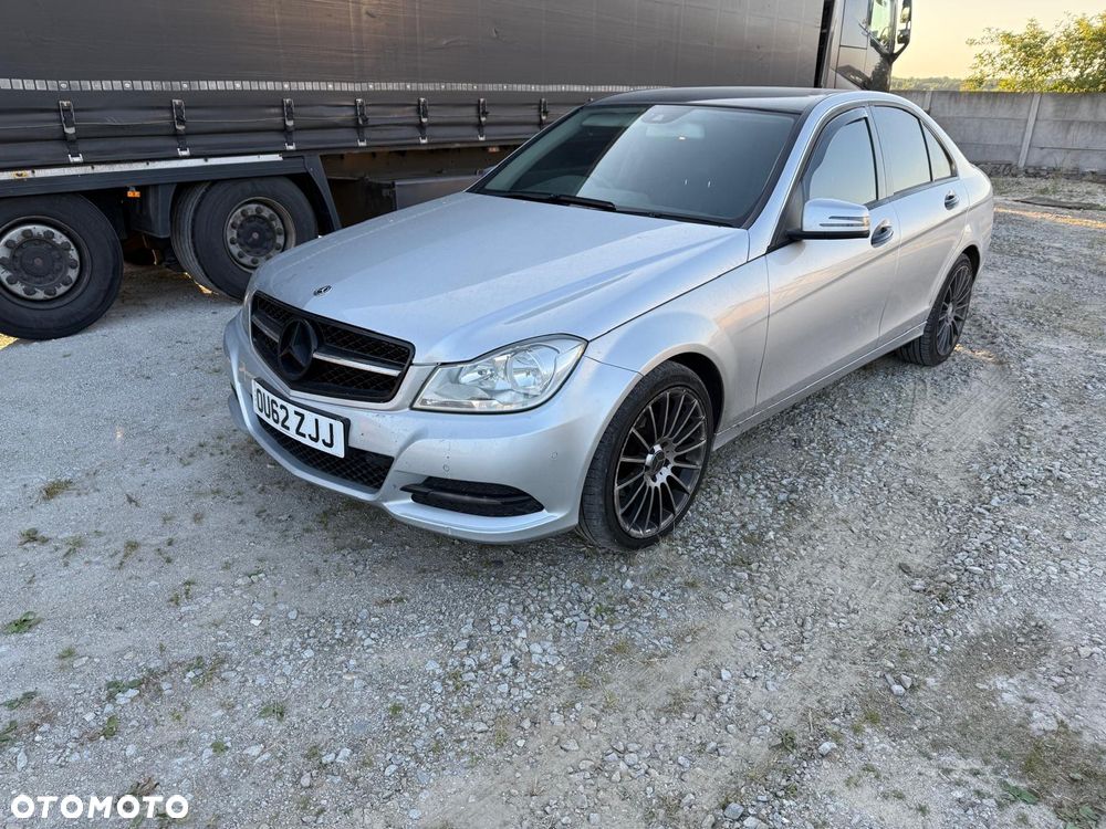 Mercedes-Benz Klasa C 220 CDI DPF BlueEFFICIENCY Special Edition - 1