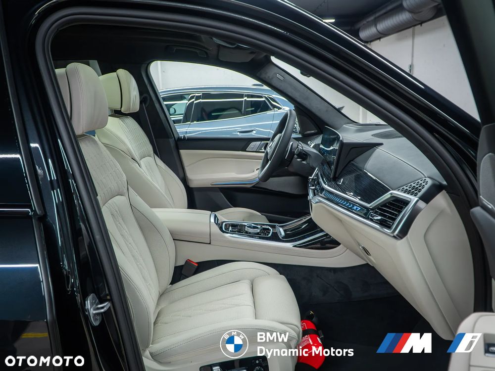 BMW X7 xDrive40d - 24