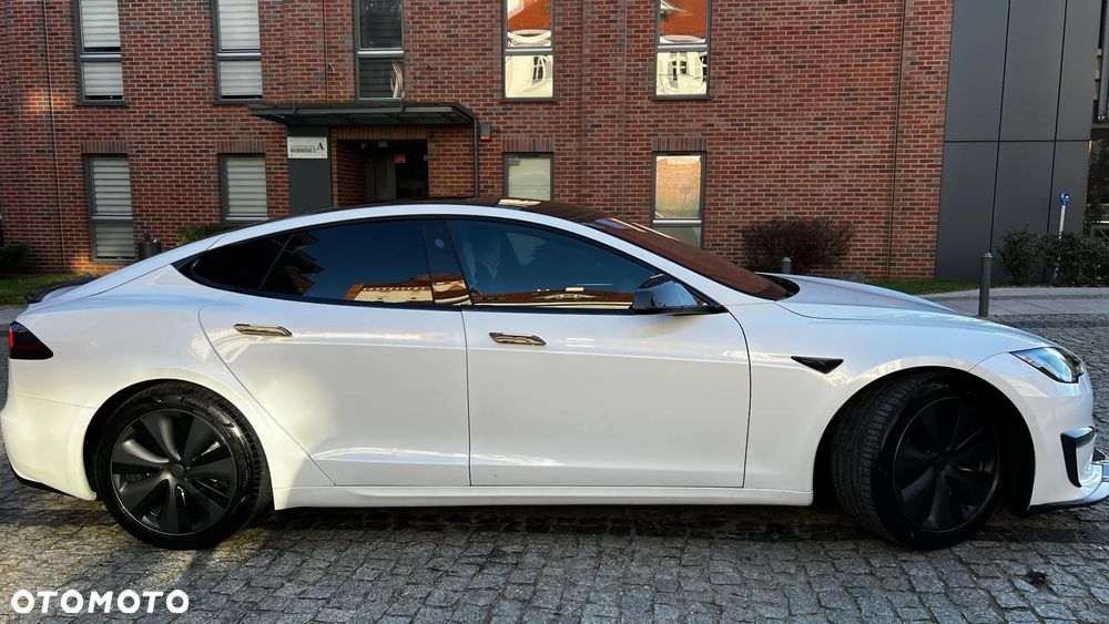 Tesla Model S Long Range - 5