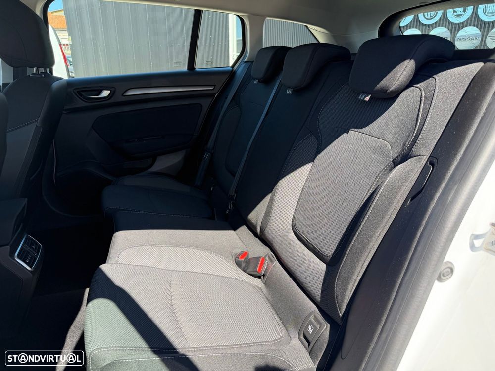 Renault Mégane Sport Tourer 1.5 Blue dCi Equilibre - 11