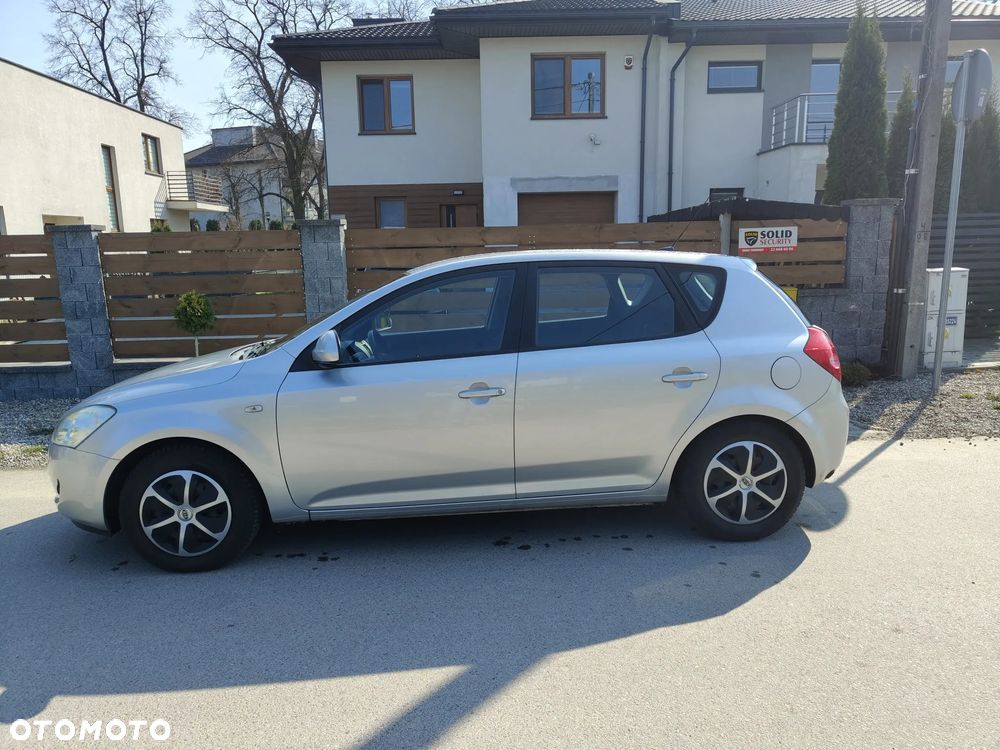 Kia Ceed 1.6 CVVT EX - 5