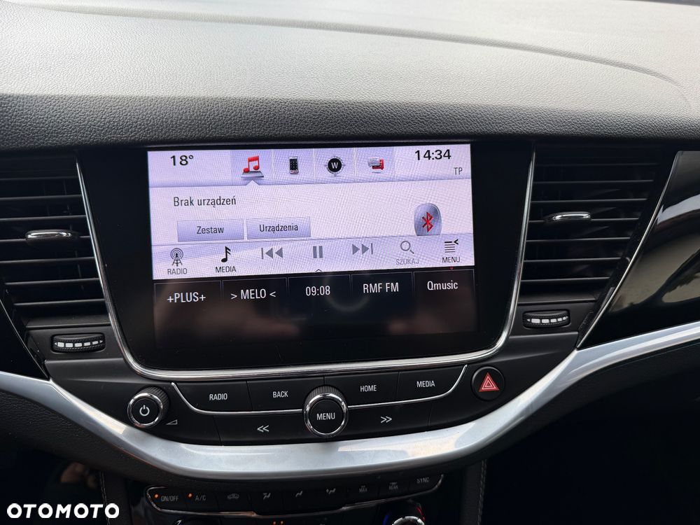 Opel Astra 1.4 Turbo Innovation - 29