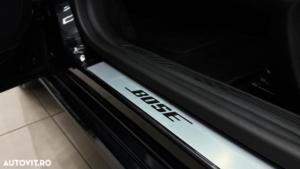 Renault Megane ENERGY dCi 130 BOSE EDITION - 34