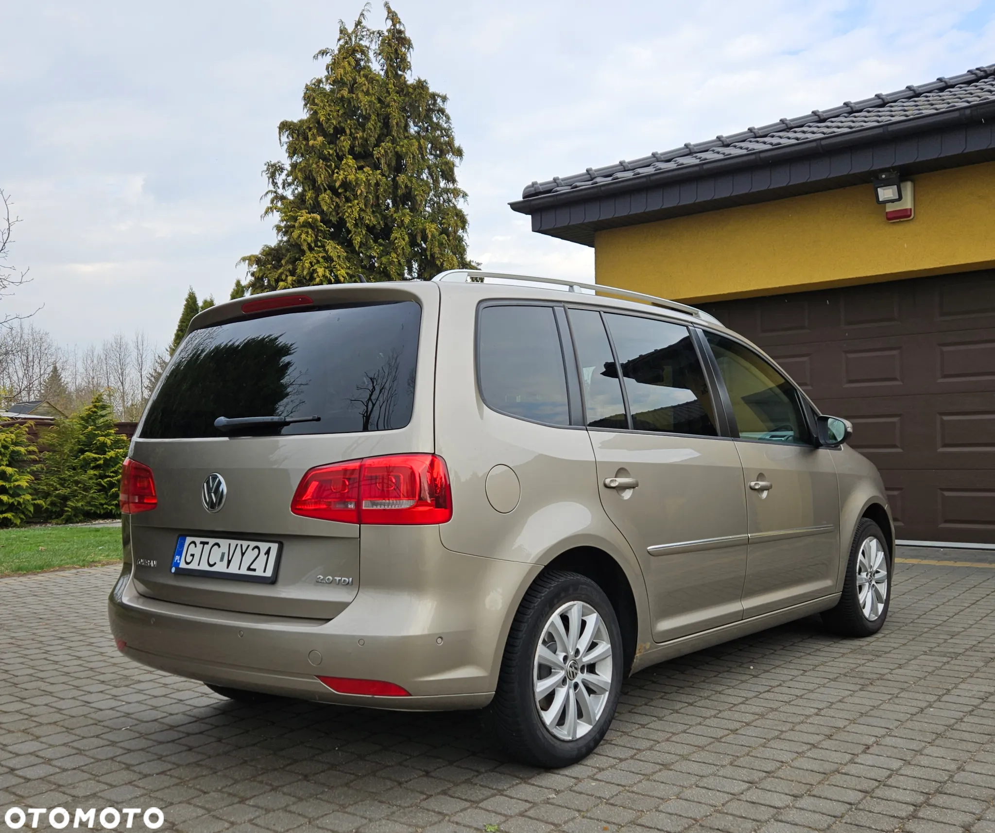 Volkswagen Touran 2.0 TDI DPF Highline DSG - 6