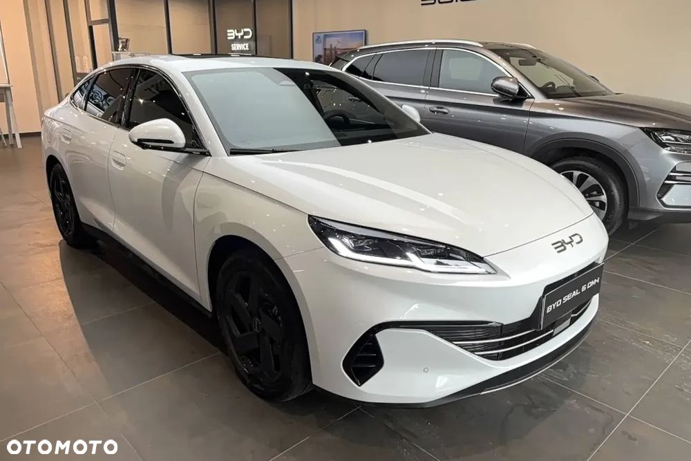 BYD Seal 6 - 7