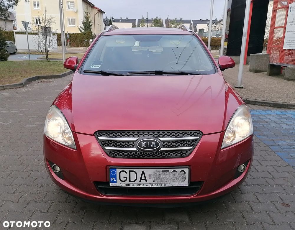 Kia Ceed - 3
