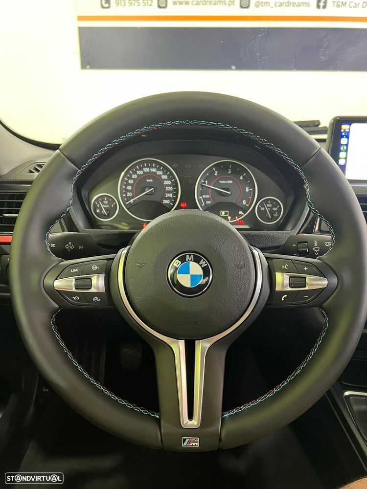 BMW 318 d Line Sport - 13