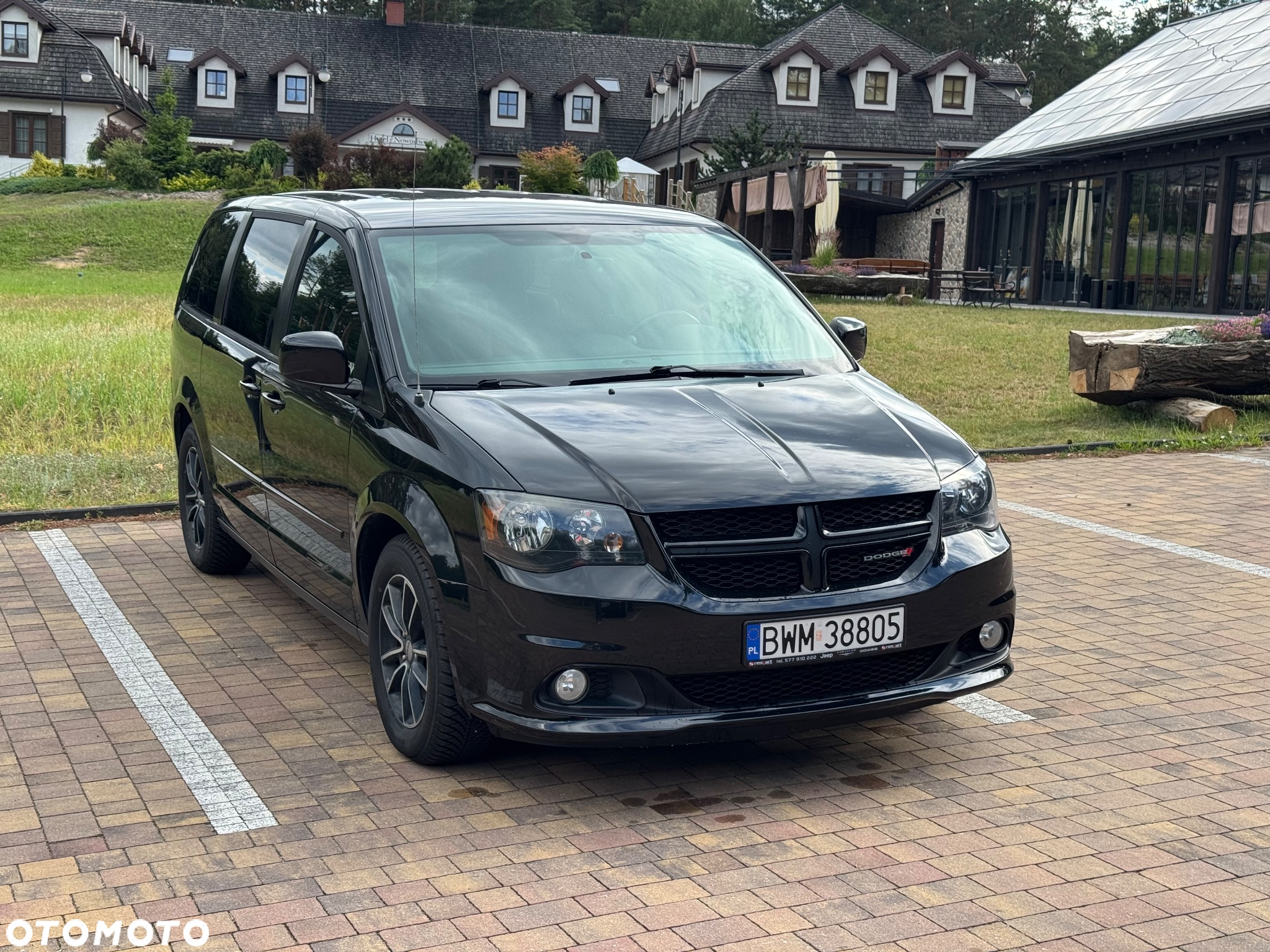 Dodge Grand Caravan - 4
