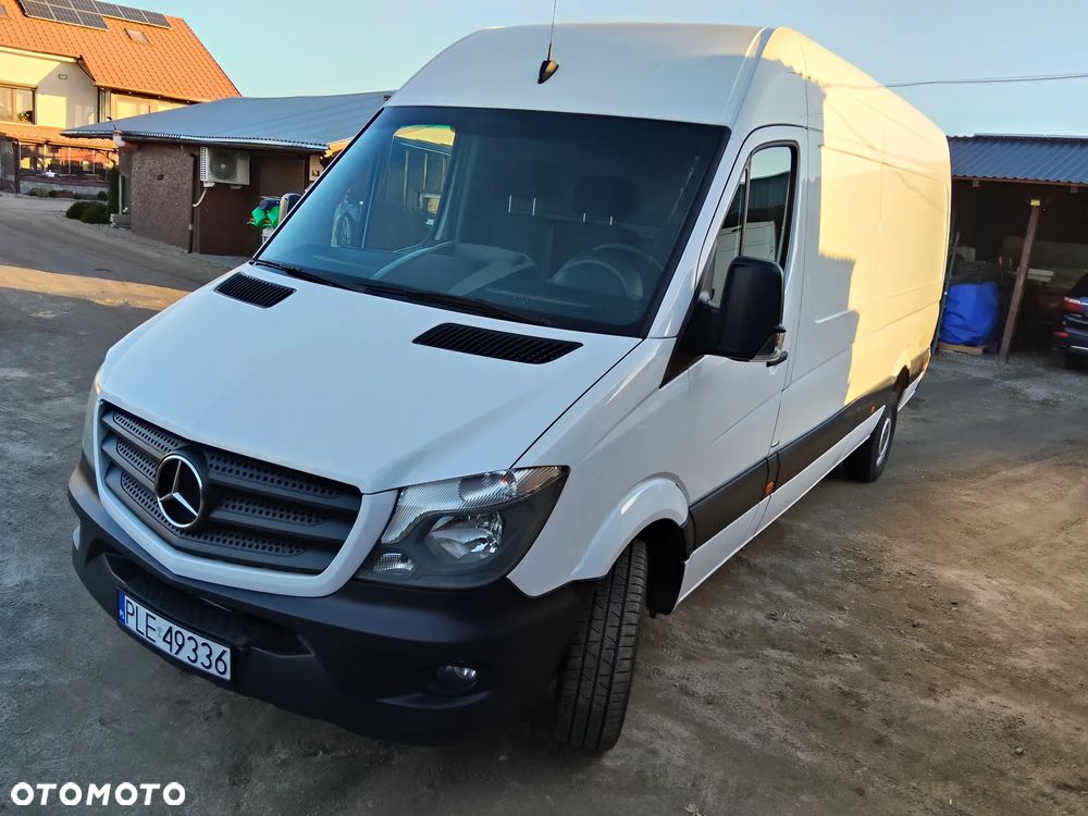 Mercedes-Benz Sprinter - 3