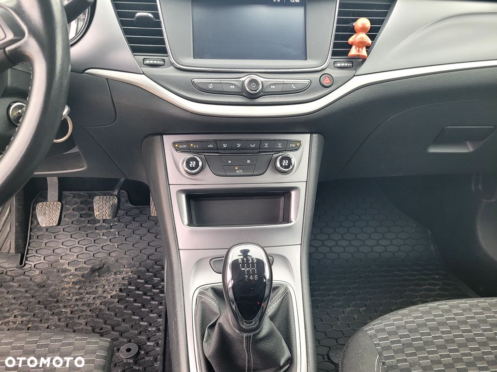 Opel Astra 1.6 CDTI Enjoy S&S - 11