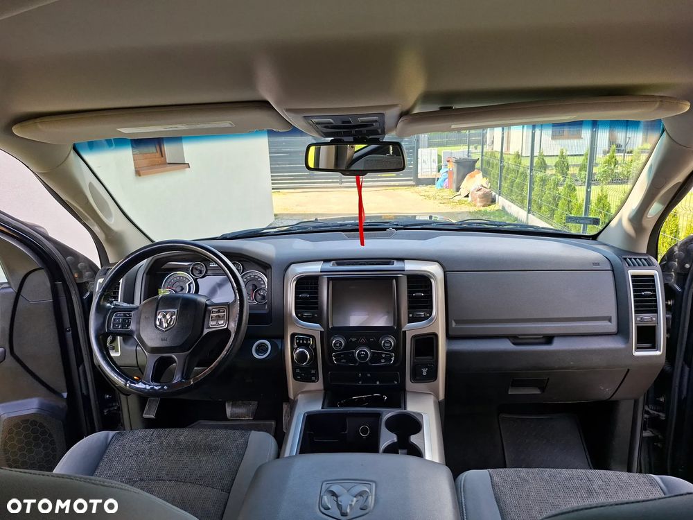 Dodge RAM - 23