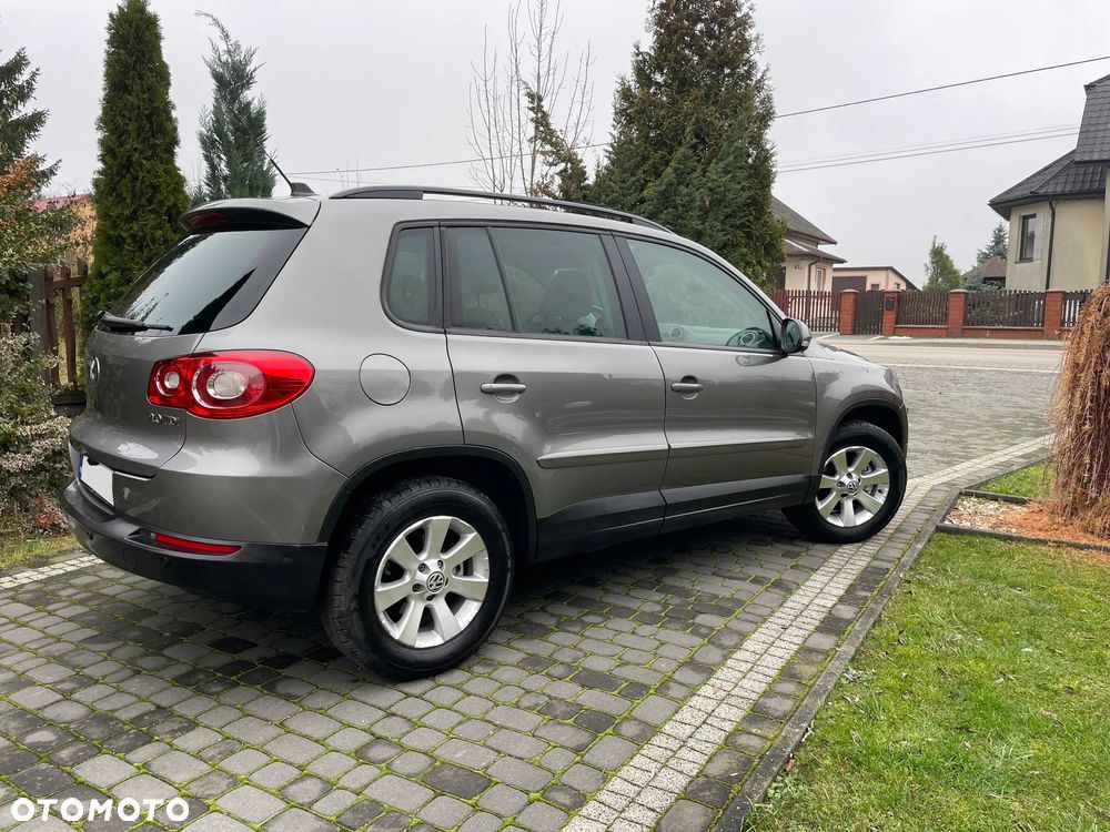 Volkswagen Tiguan 2.0 TDI 4Mot Sport DSG - 2