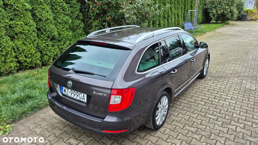 Skoda Superb 2.0 TDI L&K DSG - 7