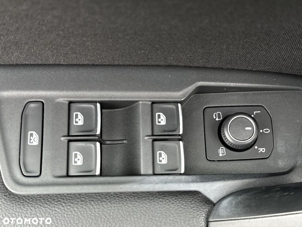 Volkswagen Tiguan - 17