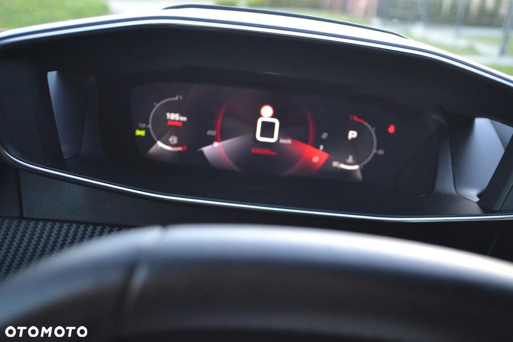 Peugeot 2008 1.2 PureTech Allure Pack S&S EAT8 - 21