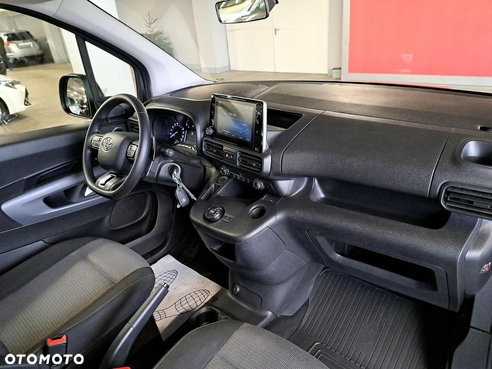 Toyota Proace City Verso Long 1.5 D-4D Business - 21