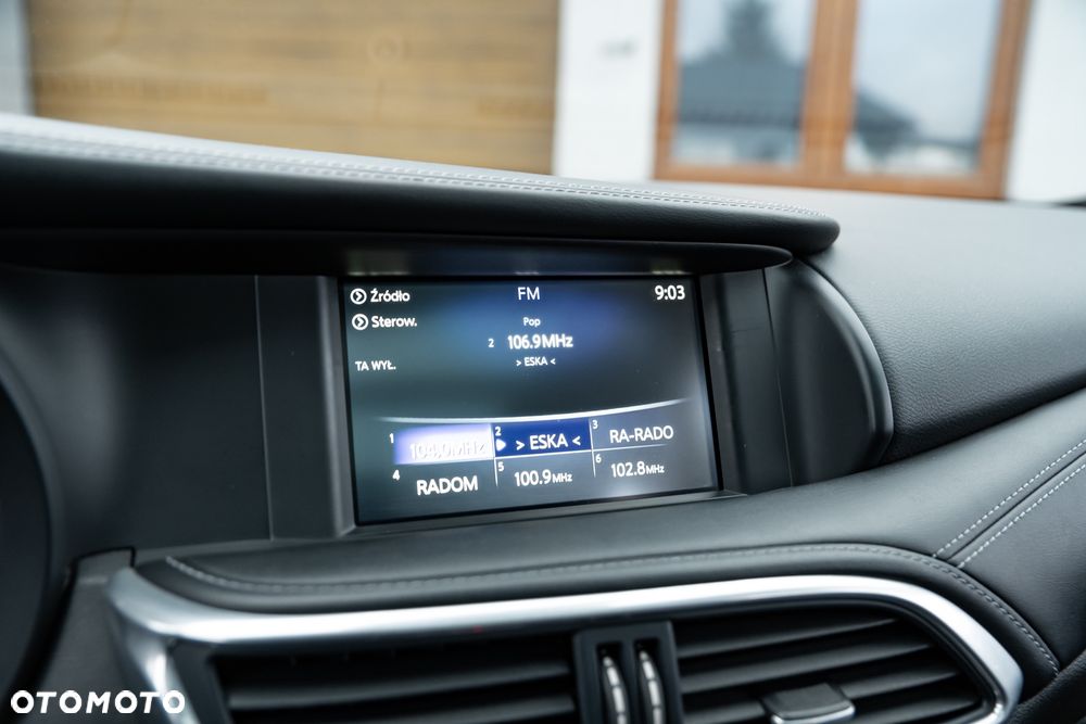 Infiniti Q30 2.2d DCT AWD Sport - 32