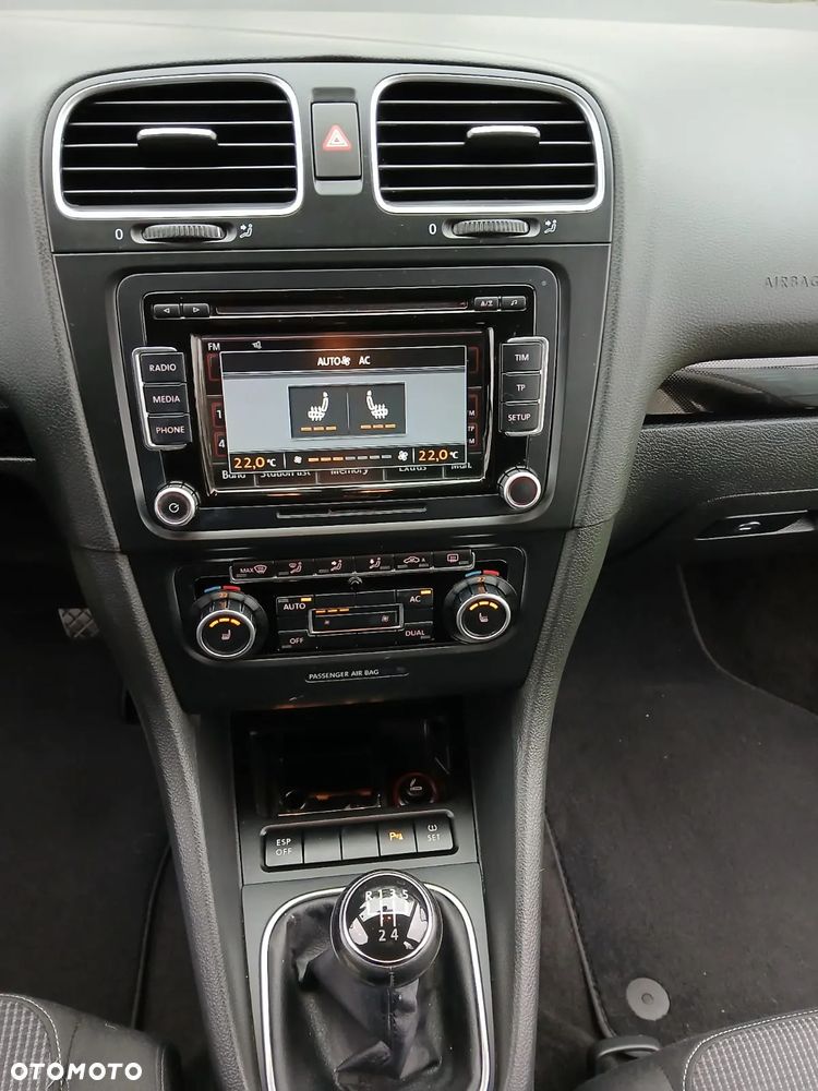 Volkswagen Golf VI 1.6 Comfortline - 25