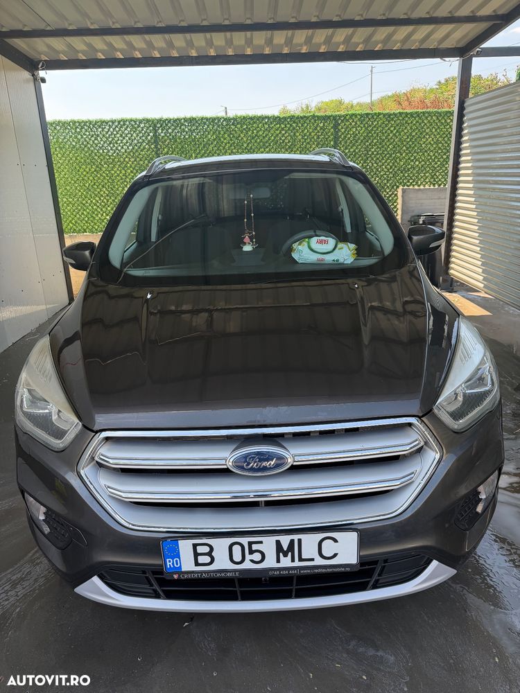 Ford Kuga - 4