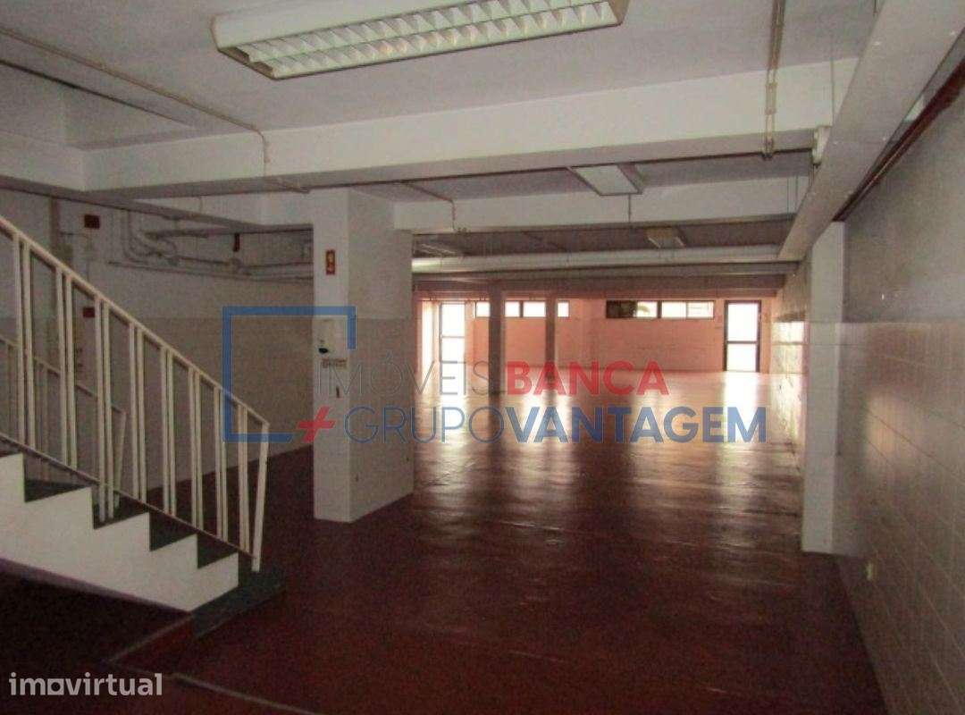 Oportunidade de Investimento | Conjunto Comercial no Centro do Port... - Grande imagem: 2/14
