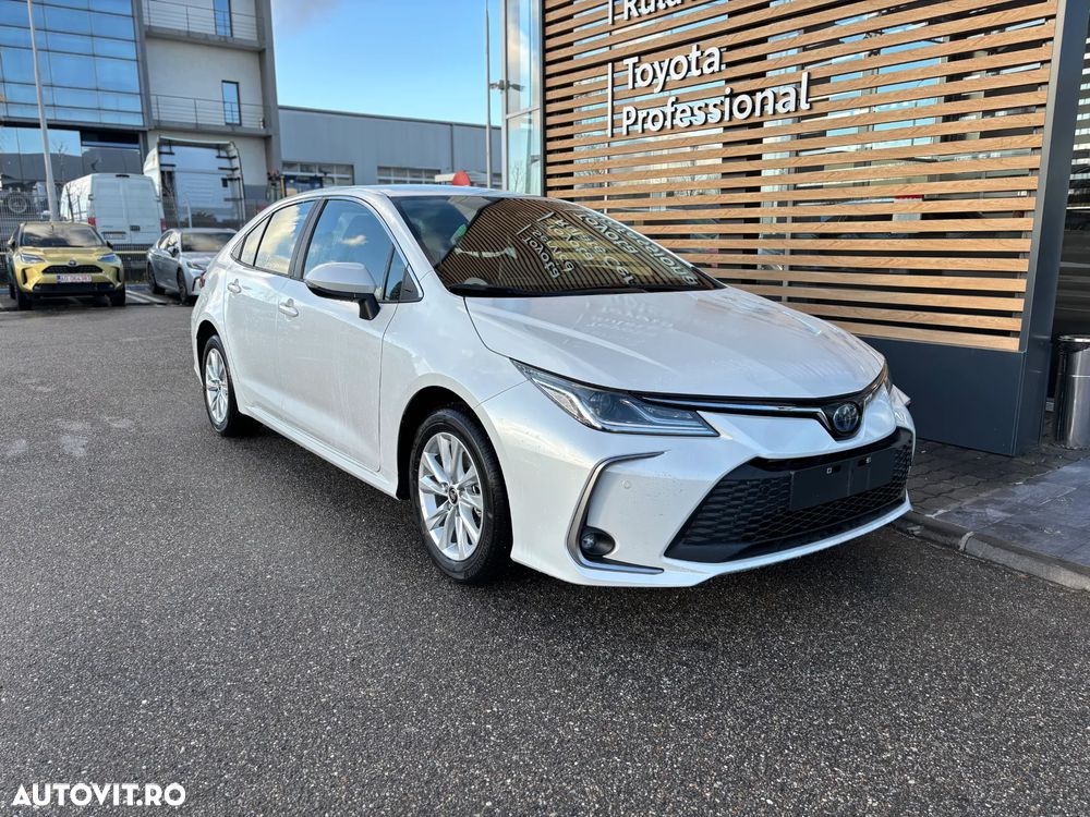 Toyota Corolla 1.8 HSD Business - 2