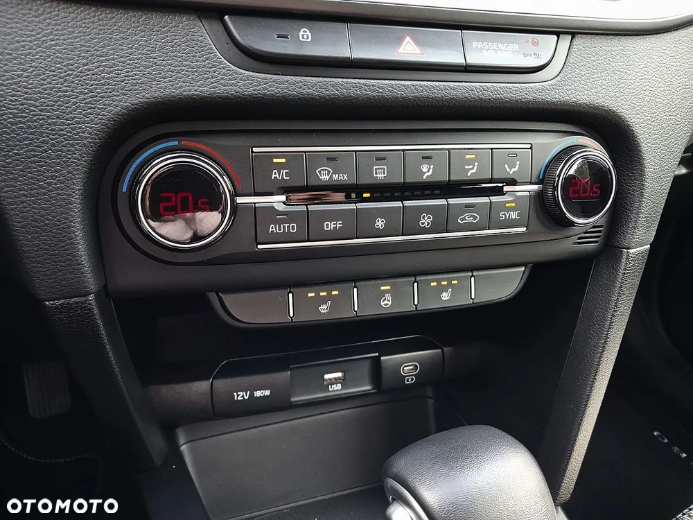 Kia XCeed 1.5 T-GDI M DCT - 21