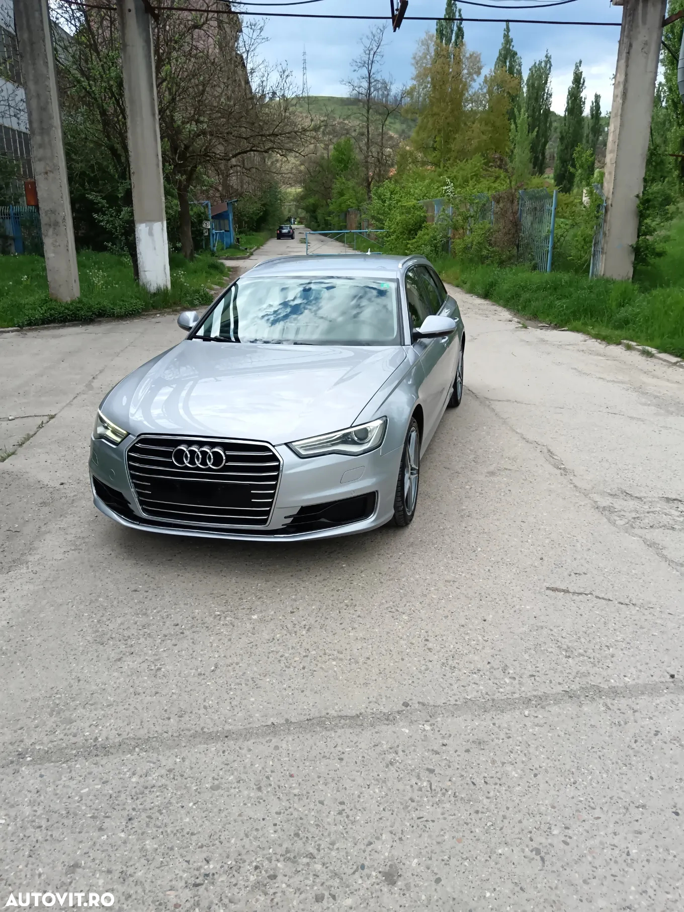 Audi A6 Avant 2.0 TDI Ultra S tronic - 2