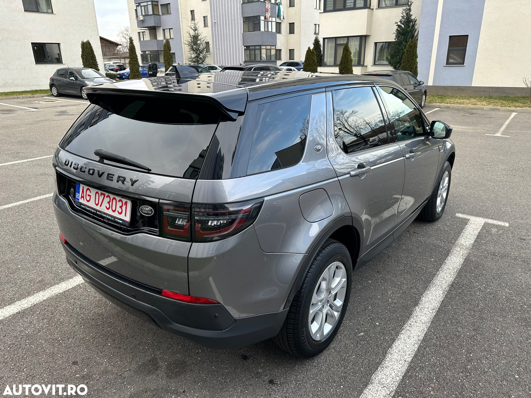 Land Rover Discovery Sport 2.0 D165 MHEV - 20