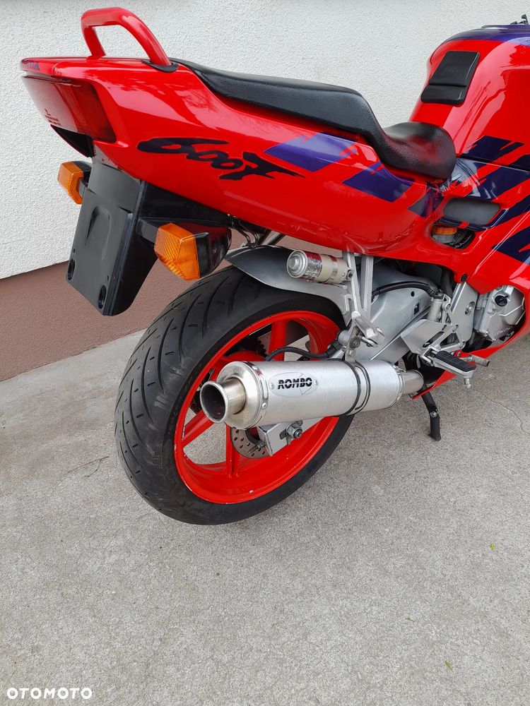Honda CBR - 7