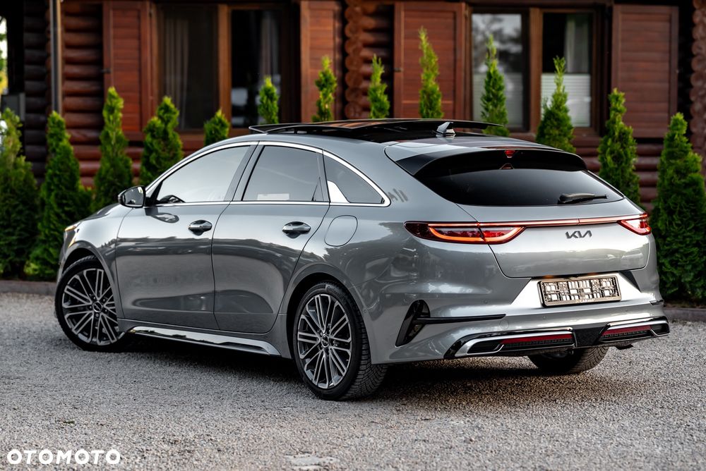 Kia ProCeed 1.5 T-GDI DCT7 OPF GT LINE - 11
