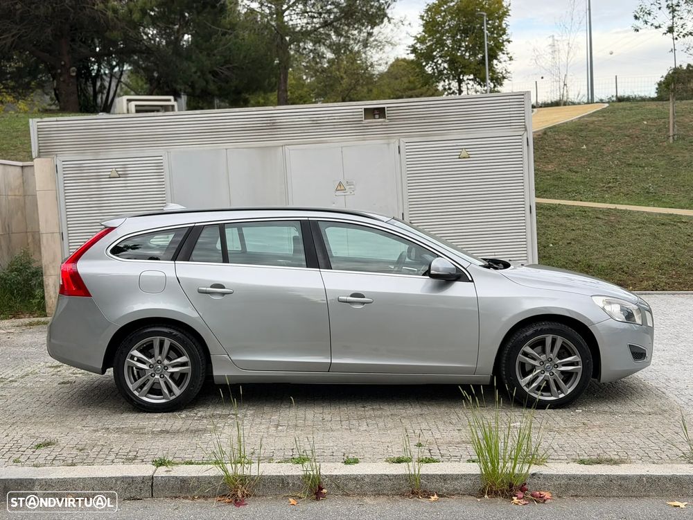 Volvo V60 1.6 D2 Drive Momentum Start/Stop - 27