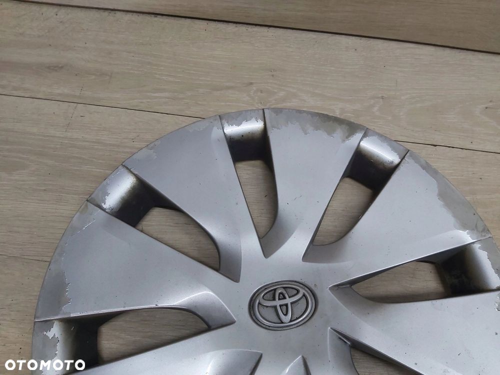 Toyota Corolla Avensis Auris II Verso kołpak 15 kapsel 42602-02340 - 3