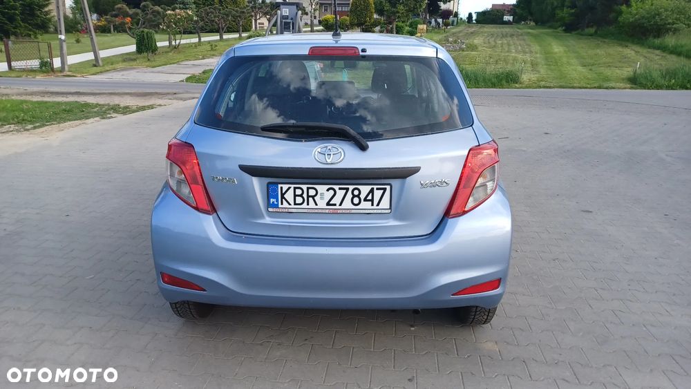 Toyota Yaris - 3