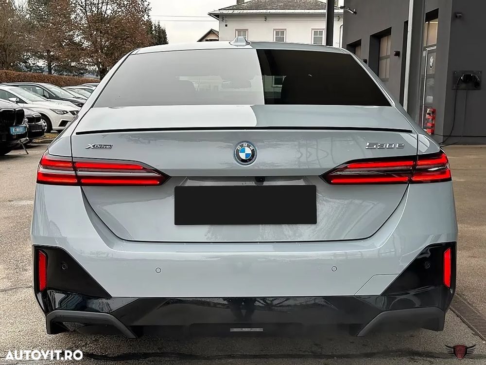 BMW Seria 5 530e xDrive Aut. - 5
