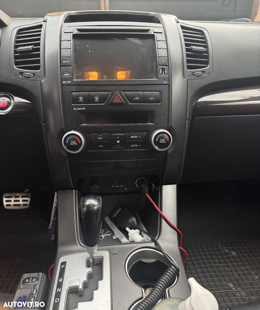 Kia Sorento 2.2 DSL 4x4 Aut. Executive - 10
