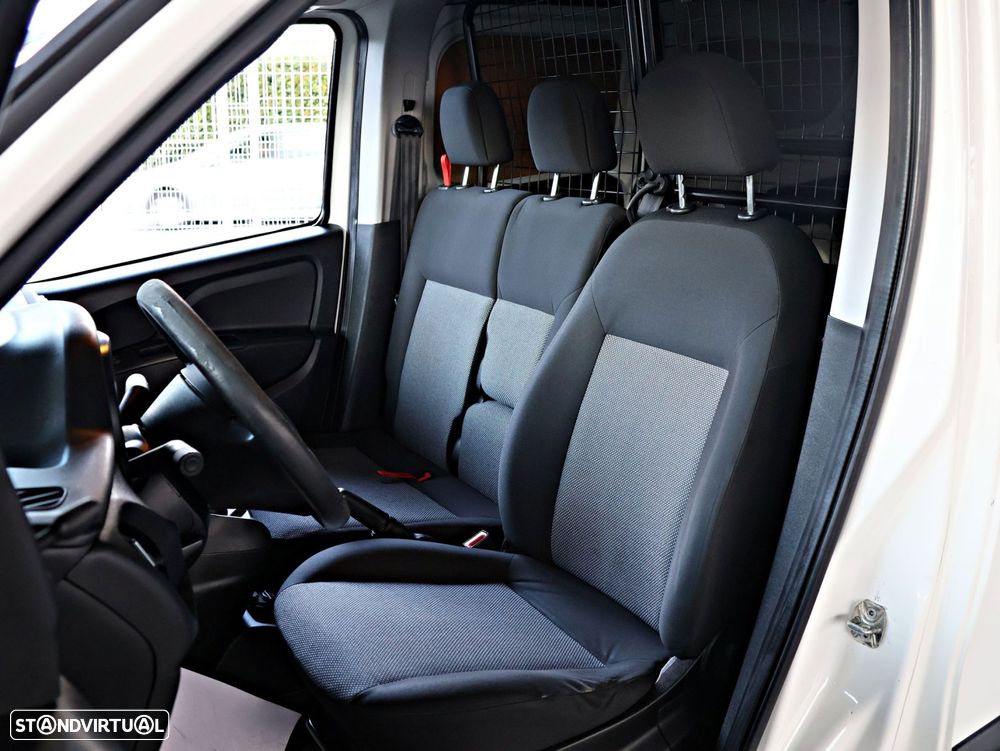 Fiat Doblo 1.6 Multijet XL - 28