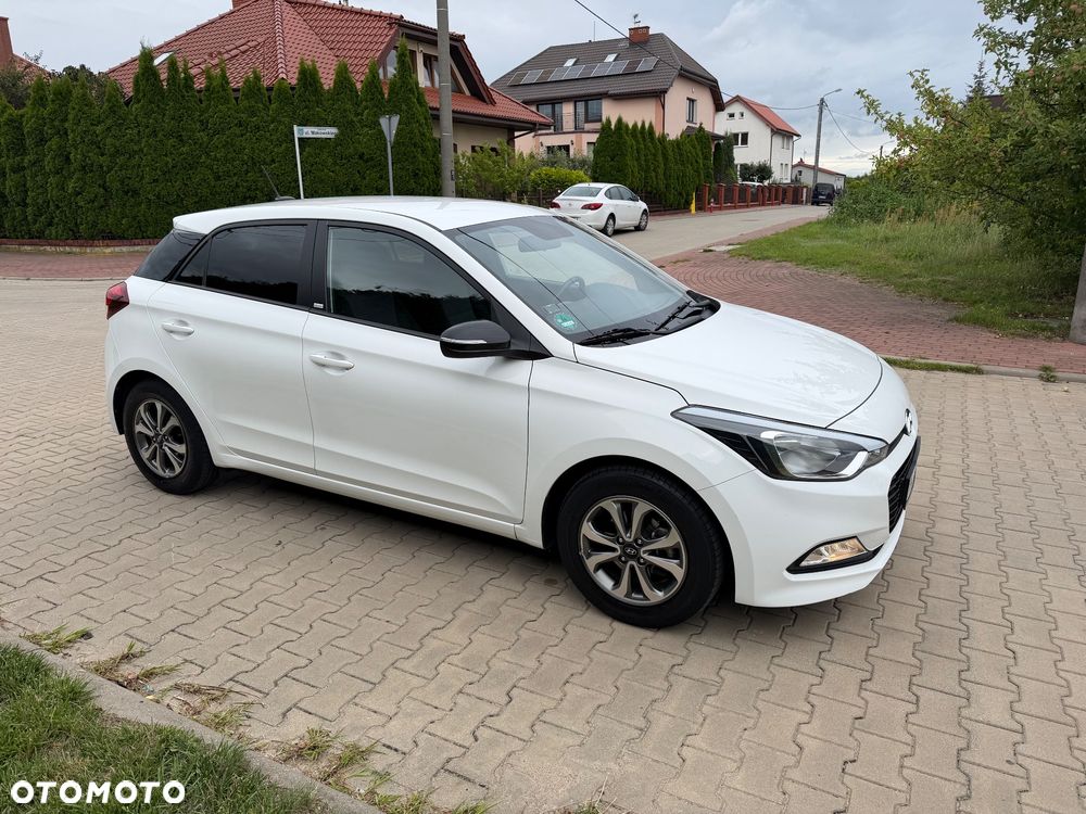 Hyundai i20 1.25 Wersja Jubileuszowa - 15