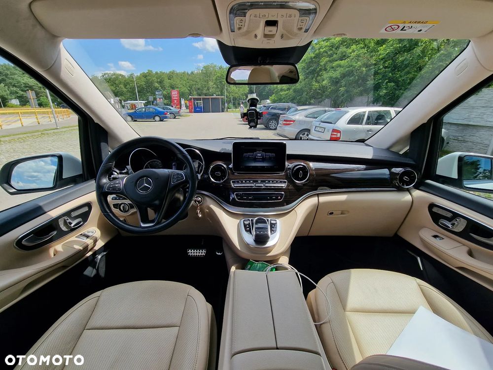 Mercedes-Benz Klasa V 300 d 4-Matic Exclusive 9G-Tronic (d³ugi) - 5