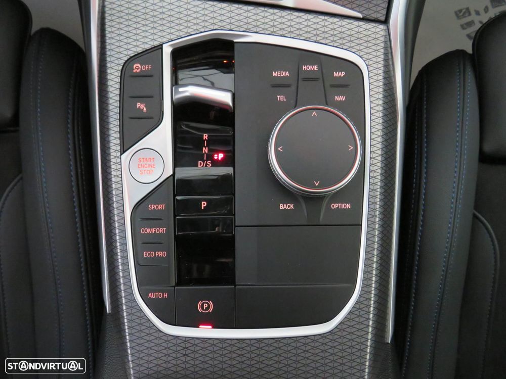 BMW 320 d Pack M Auto - 45