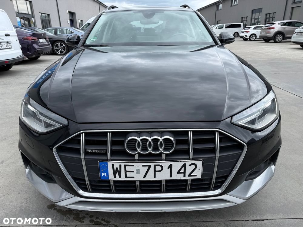 Audi A4 Allroad - 12