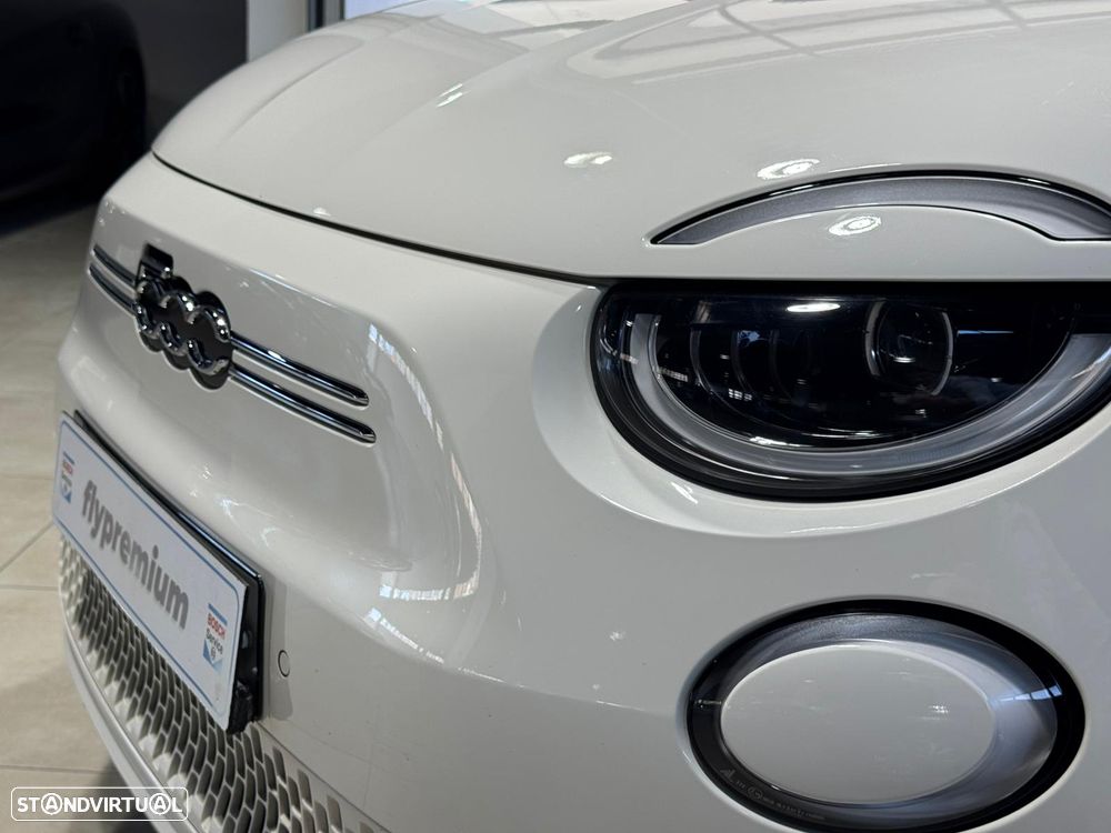 Fiat 500e La Prima - 4