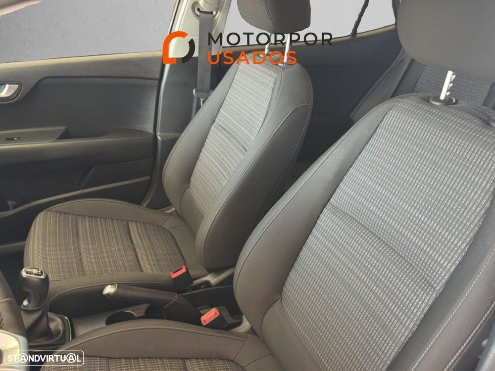 Kia Stonic 1.0 T-GDI Drive - 9