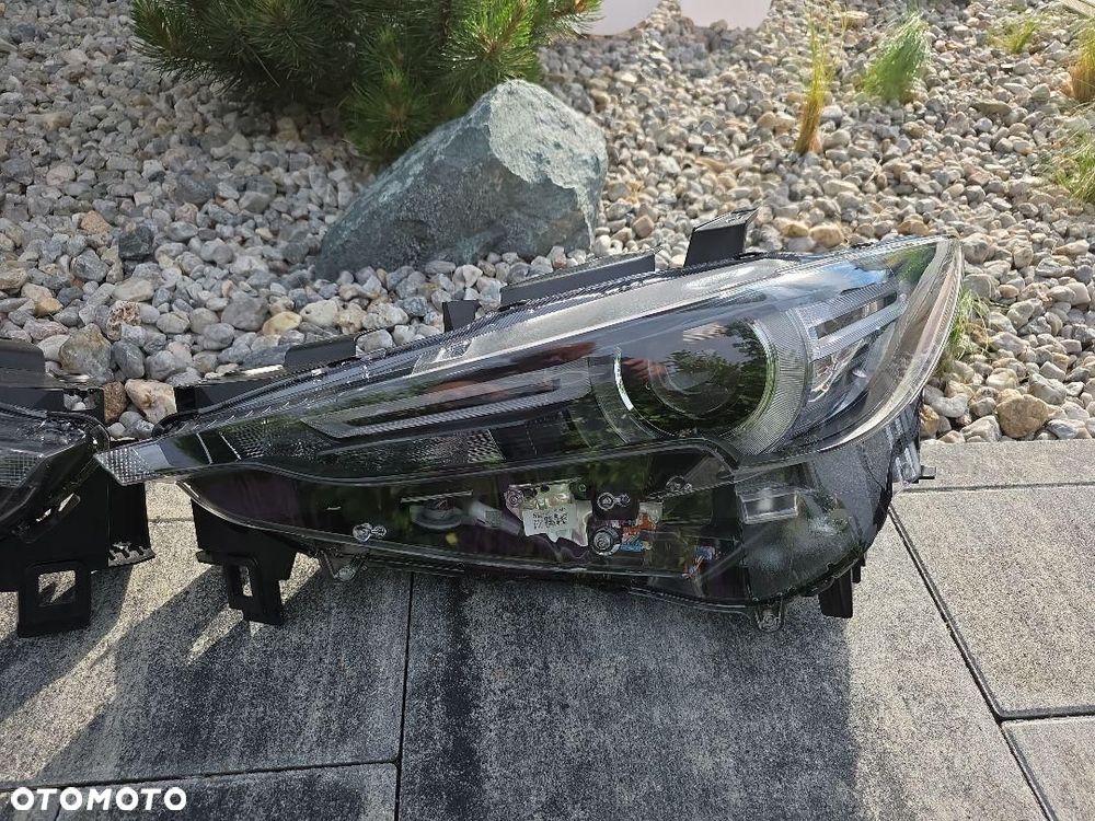 MAZDA CX-5 II Lampy przód Kompletne Full Led Dynamic KB8P51040H KB8P51030H - 3