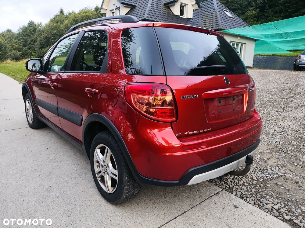 Suzuki SX4 1.6 Premium 4WD - 10