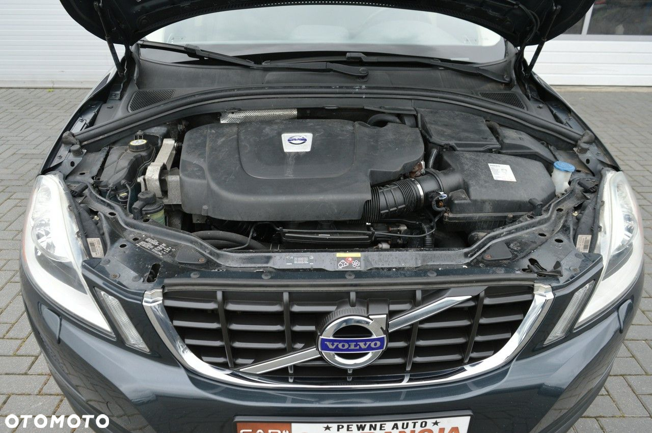Volvo XC 60 D4 Geartronic Momentum - 37
