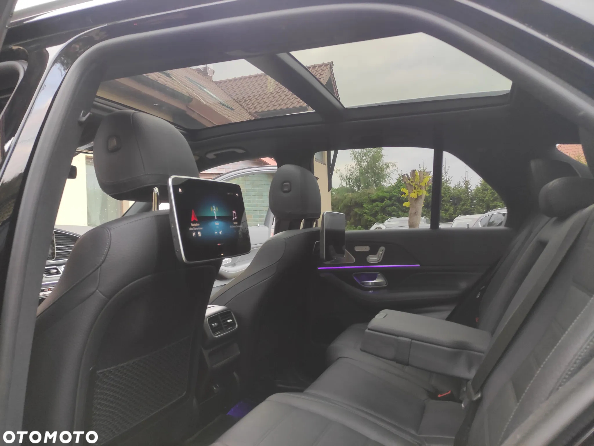 Mercedes-Benz GLE - 23