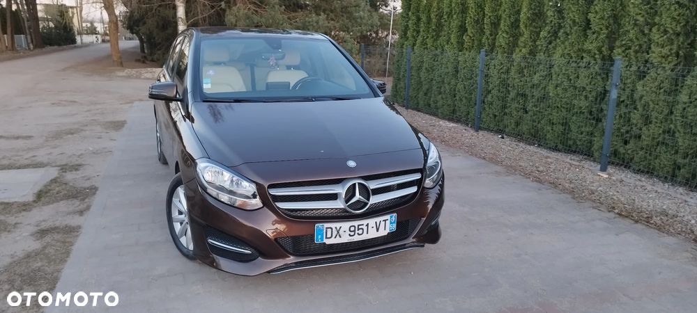 Mercedes-Benz Klasa B 180 (BlueEFFICIENCY) 7G-DCT - 1